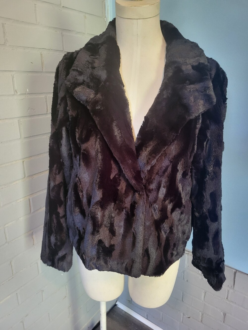 Kasper Black Faux Fur Teddy Jacket